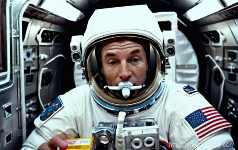 우주 식량 공급 체계의 발전 - **Early Space Food: Austere Beginnings**
A realistic, high-definition image of a male astronaut ...